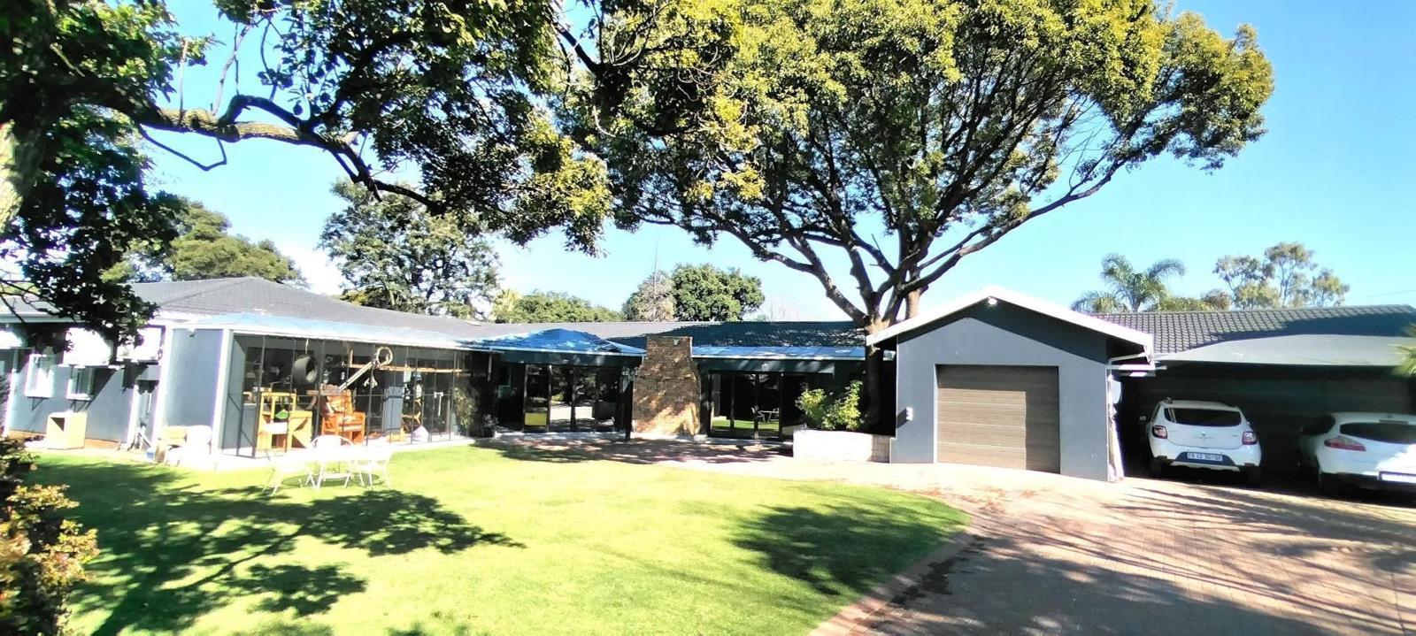 4 Bedroom House in Brackenhurst