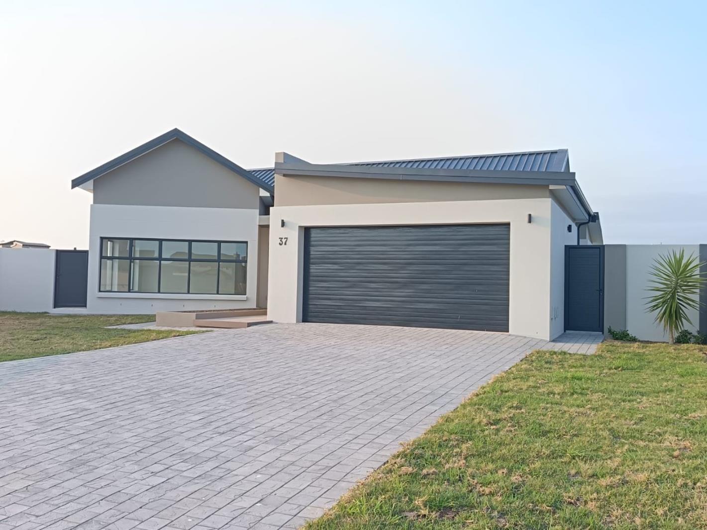 3 Bedroom House in Le Grand Estate