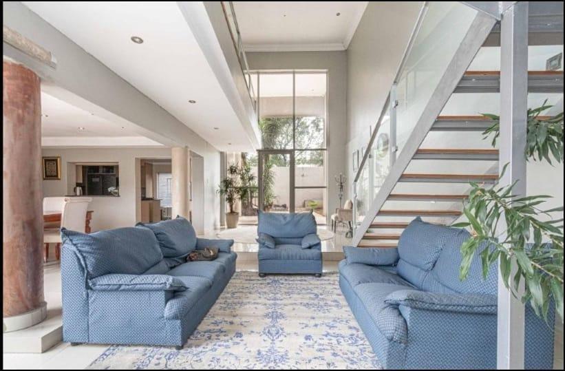 5 Bedroom House in Mondeor