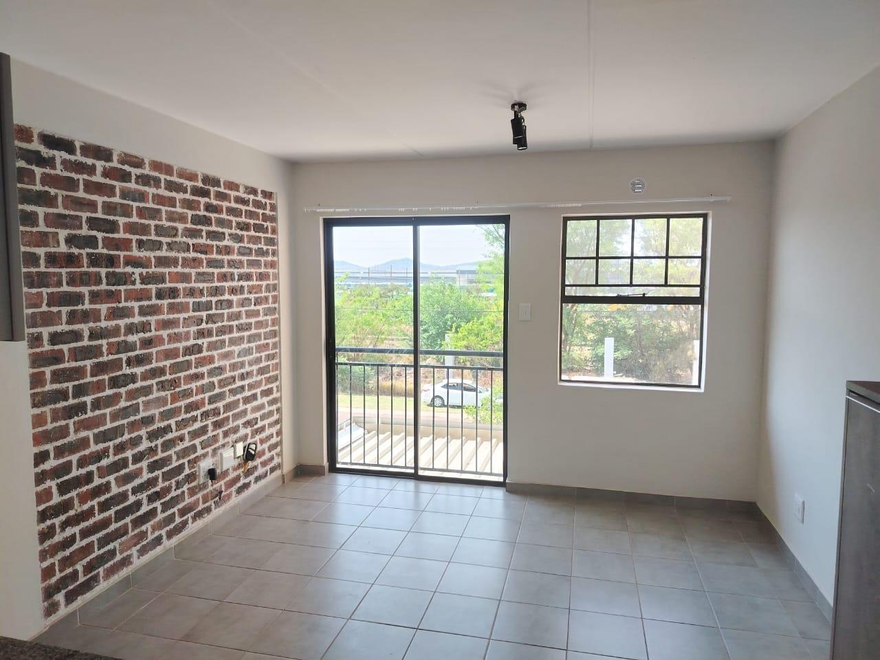 2 Bedroom Apartment in Dorandia
