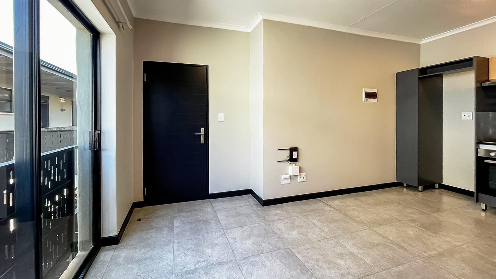 Studio apartment in Helderfontein Estate