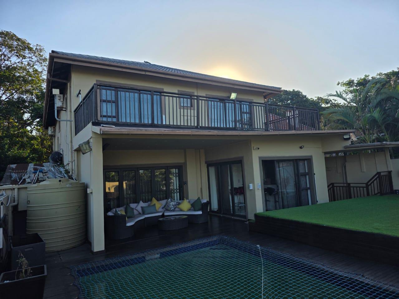 6 Bedroom House in Essenwood