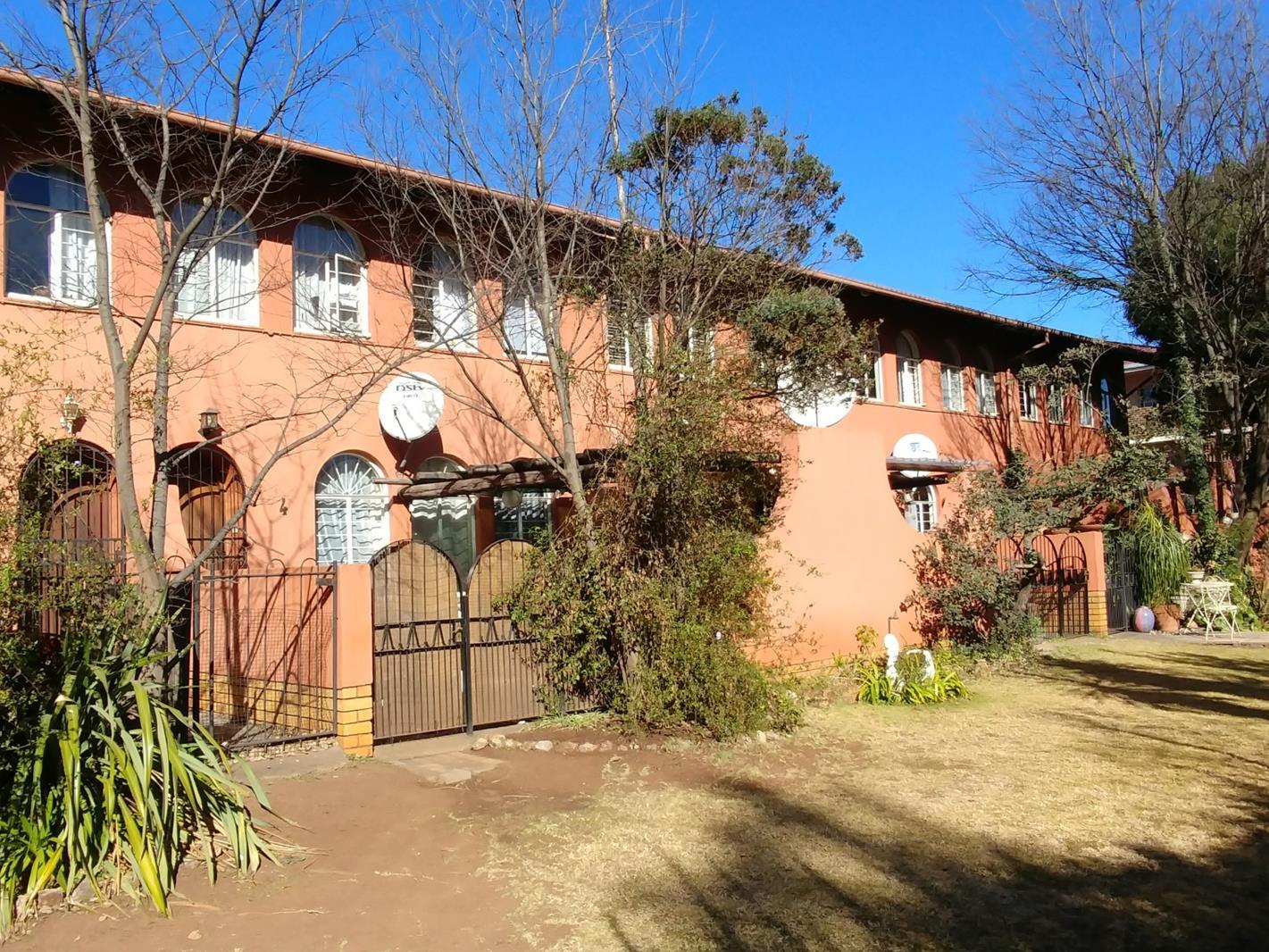 3 Bedroom Duplex in Doringkloof