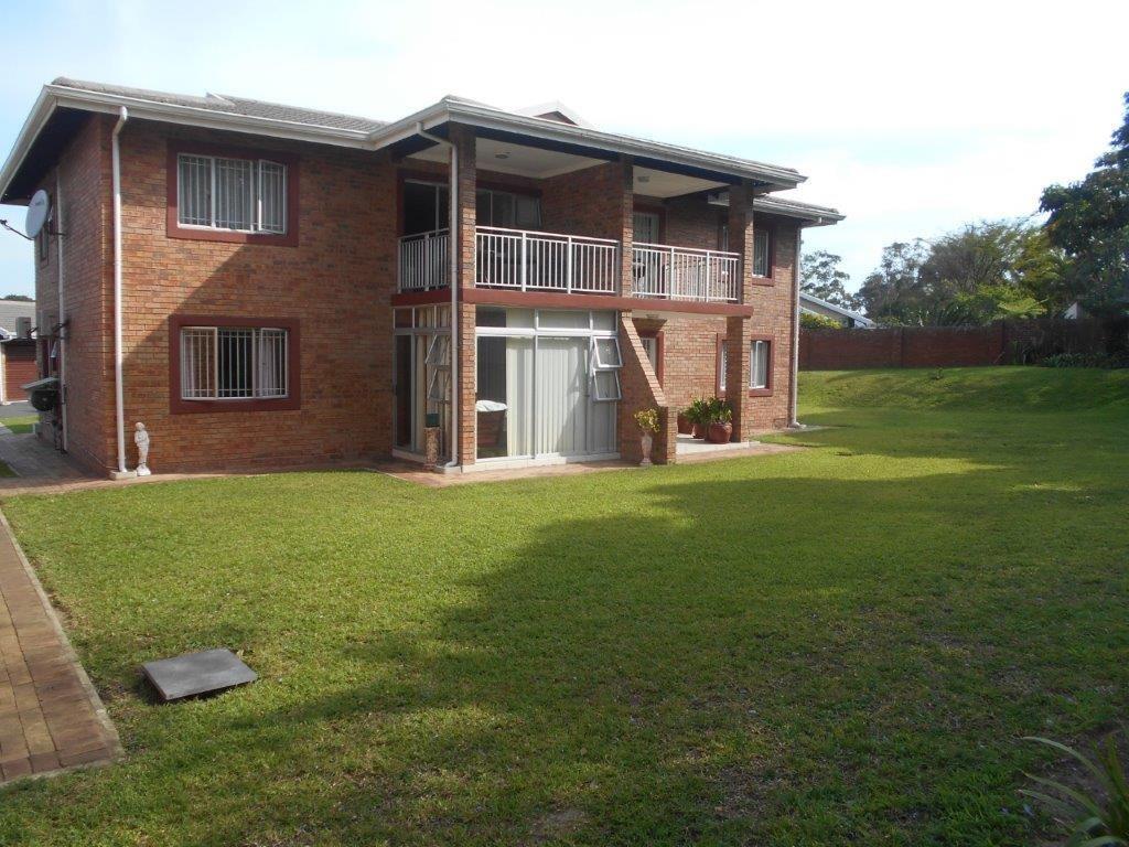 2 Bedroom Simplex in Hatton Estate