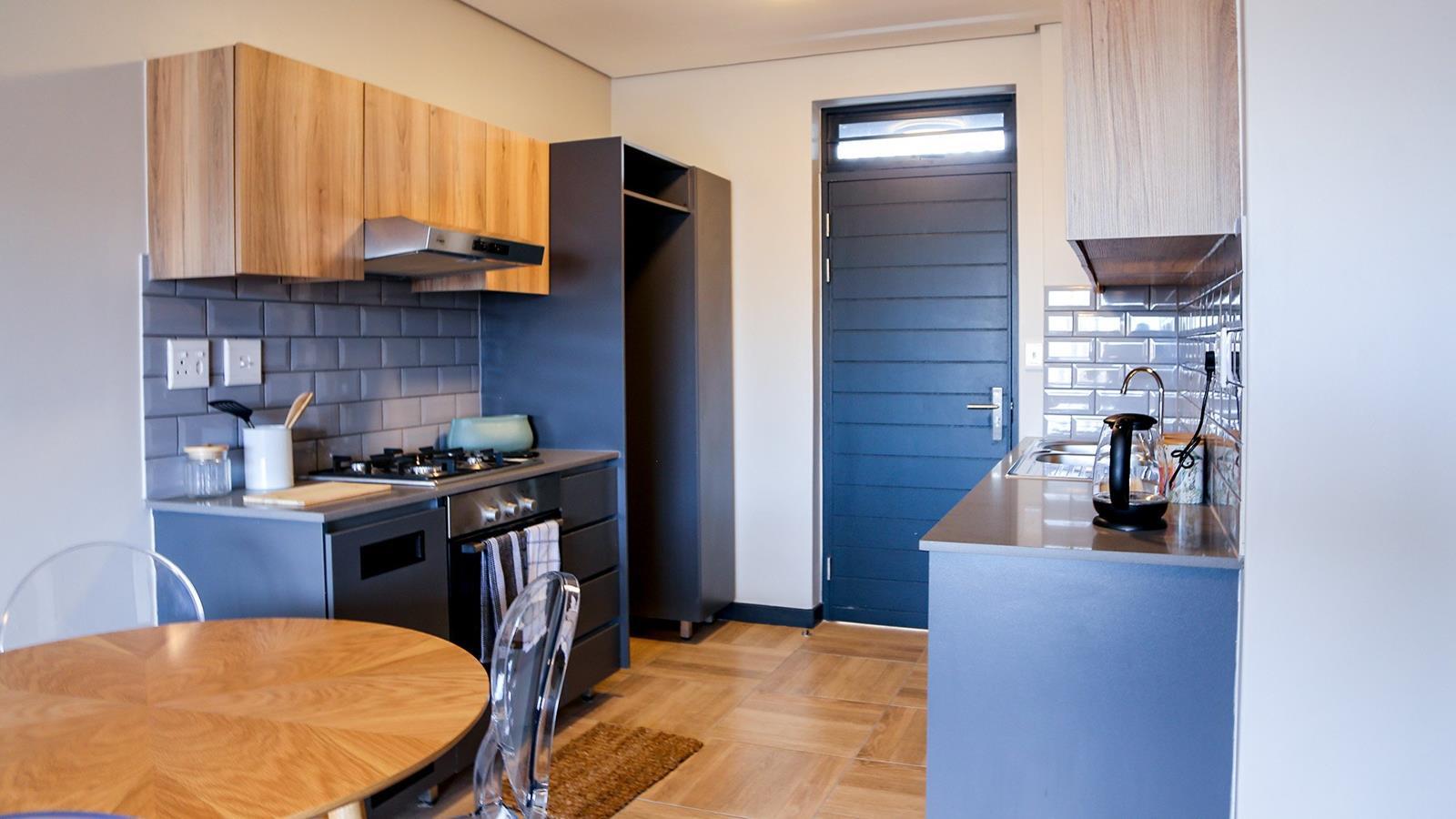2 Bedroom Apartment in Somerset West Central