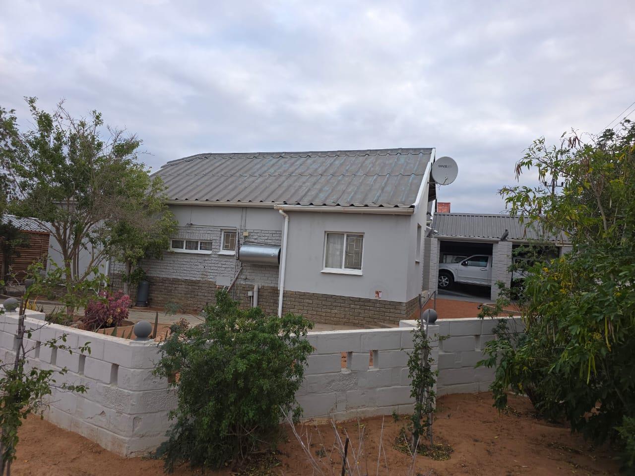 3 Bedroom House in Vanrhynsdorp