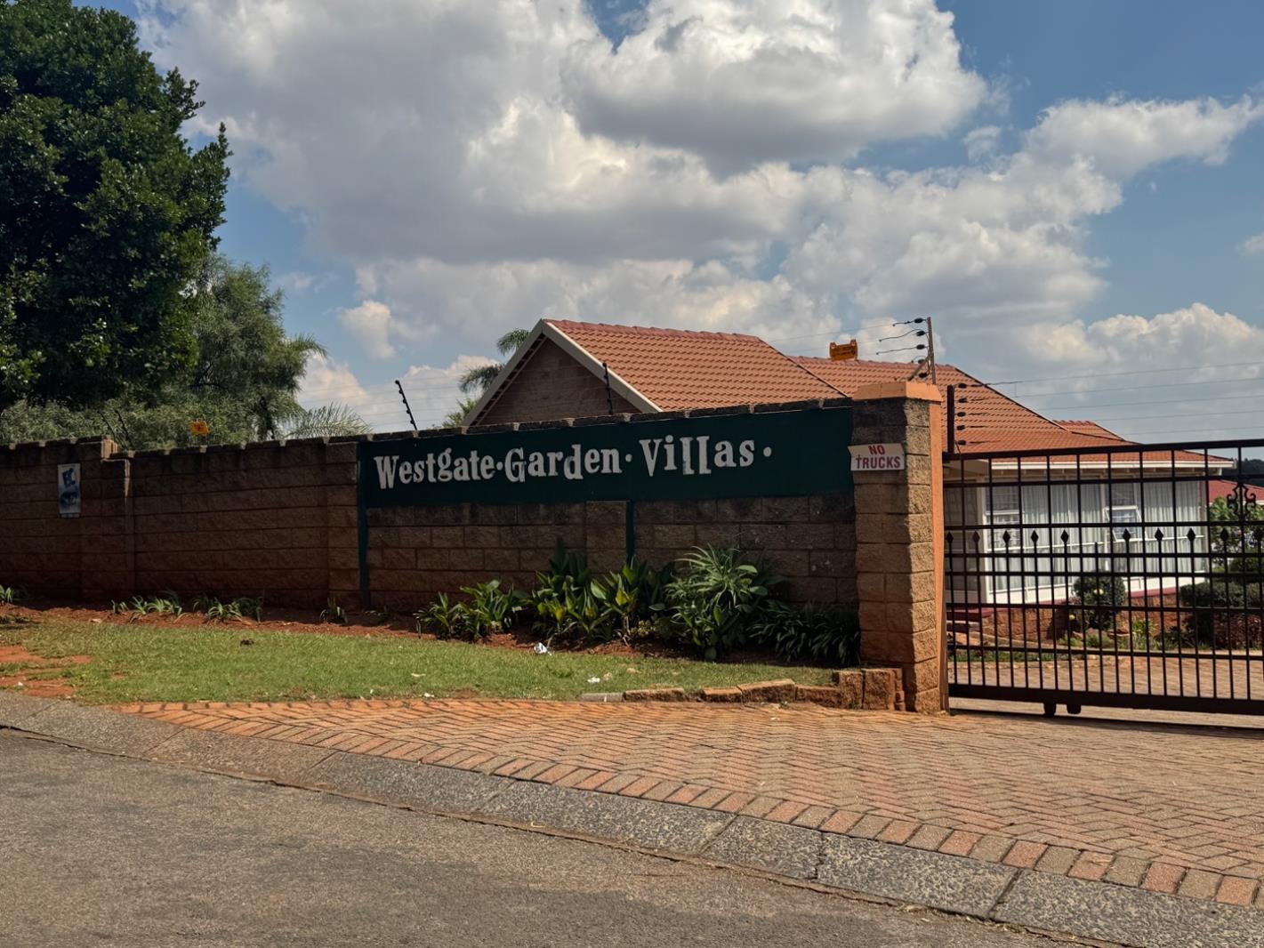 2 Bedroom Apartment in Lindhaven