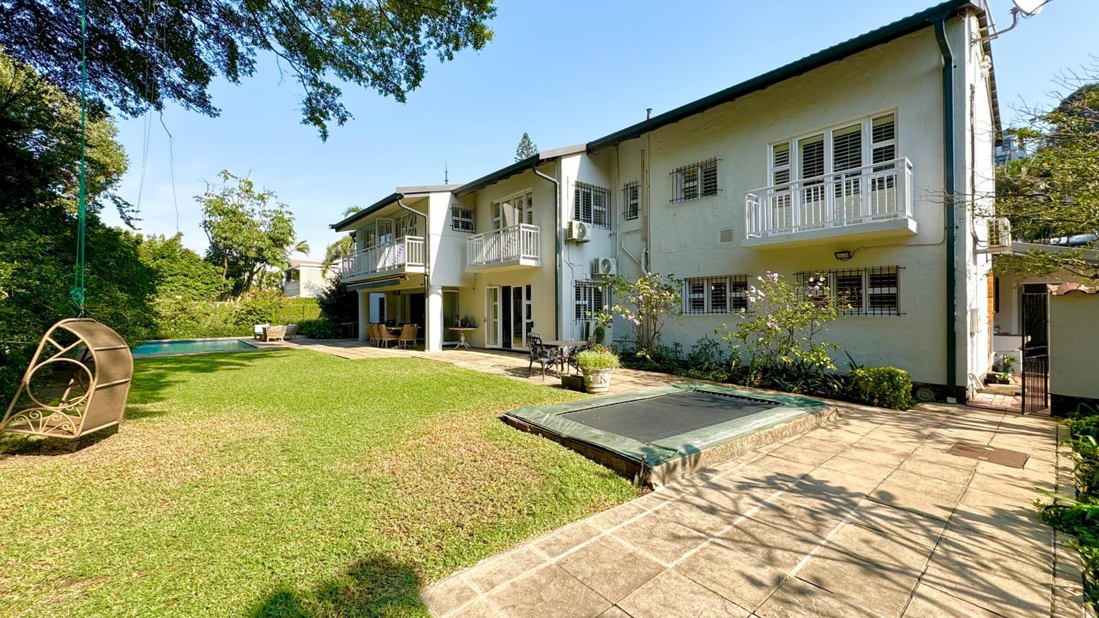 4 Bedroom House in Umhlanga Rocks