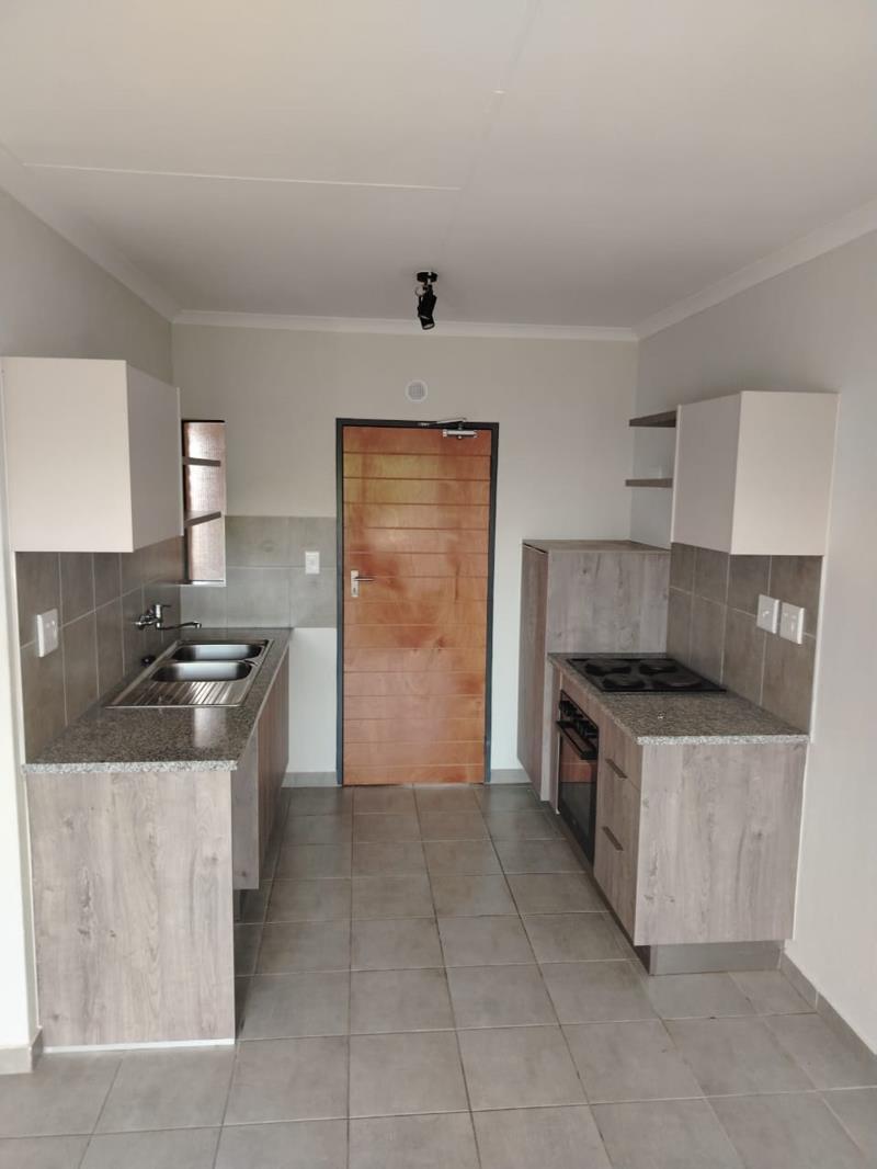 2 Bedroom Apartment in Dorandia