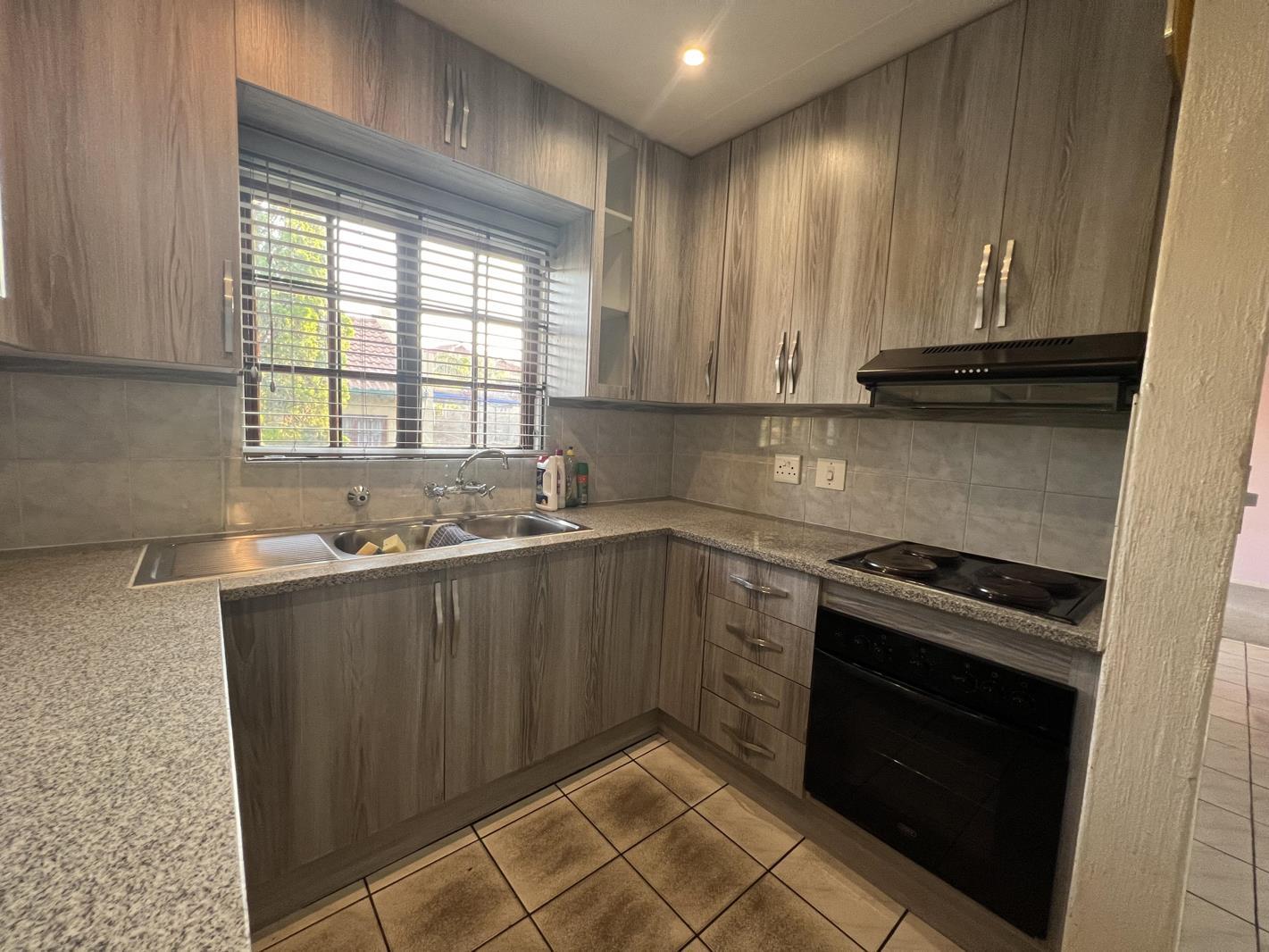 3 Bedroom Townhouse in Halfway Gardens