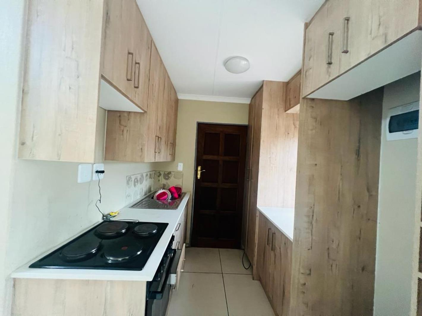 2 Bedroom House in Kya Sands