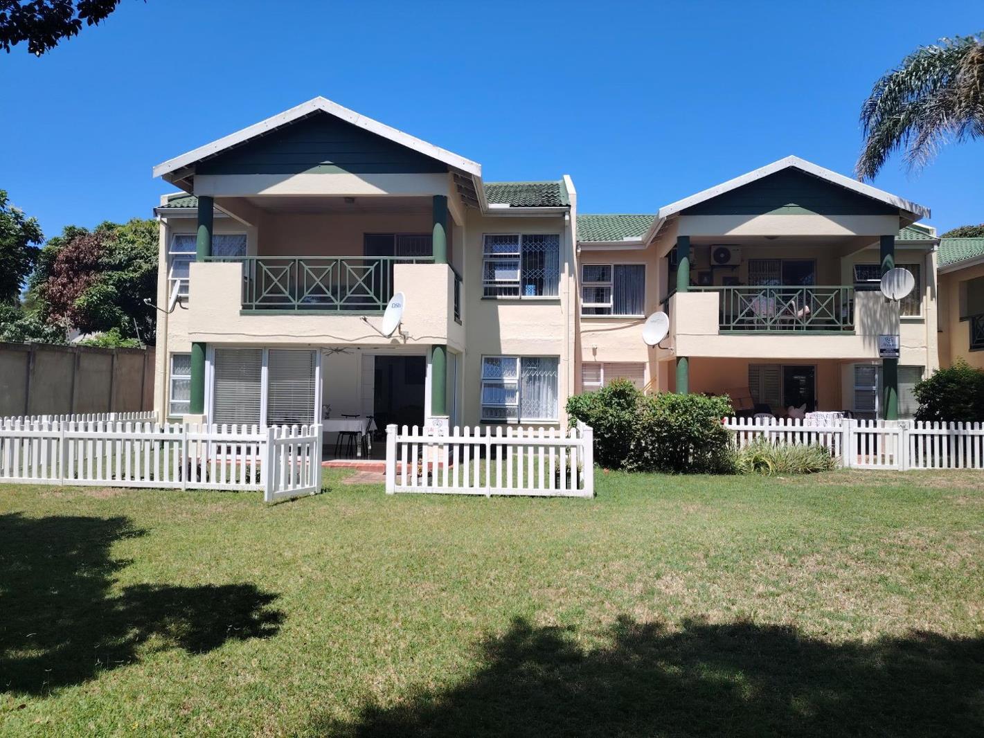 2 Bedroom Apartment in Mt Edgecombe Estate 1 & 2