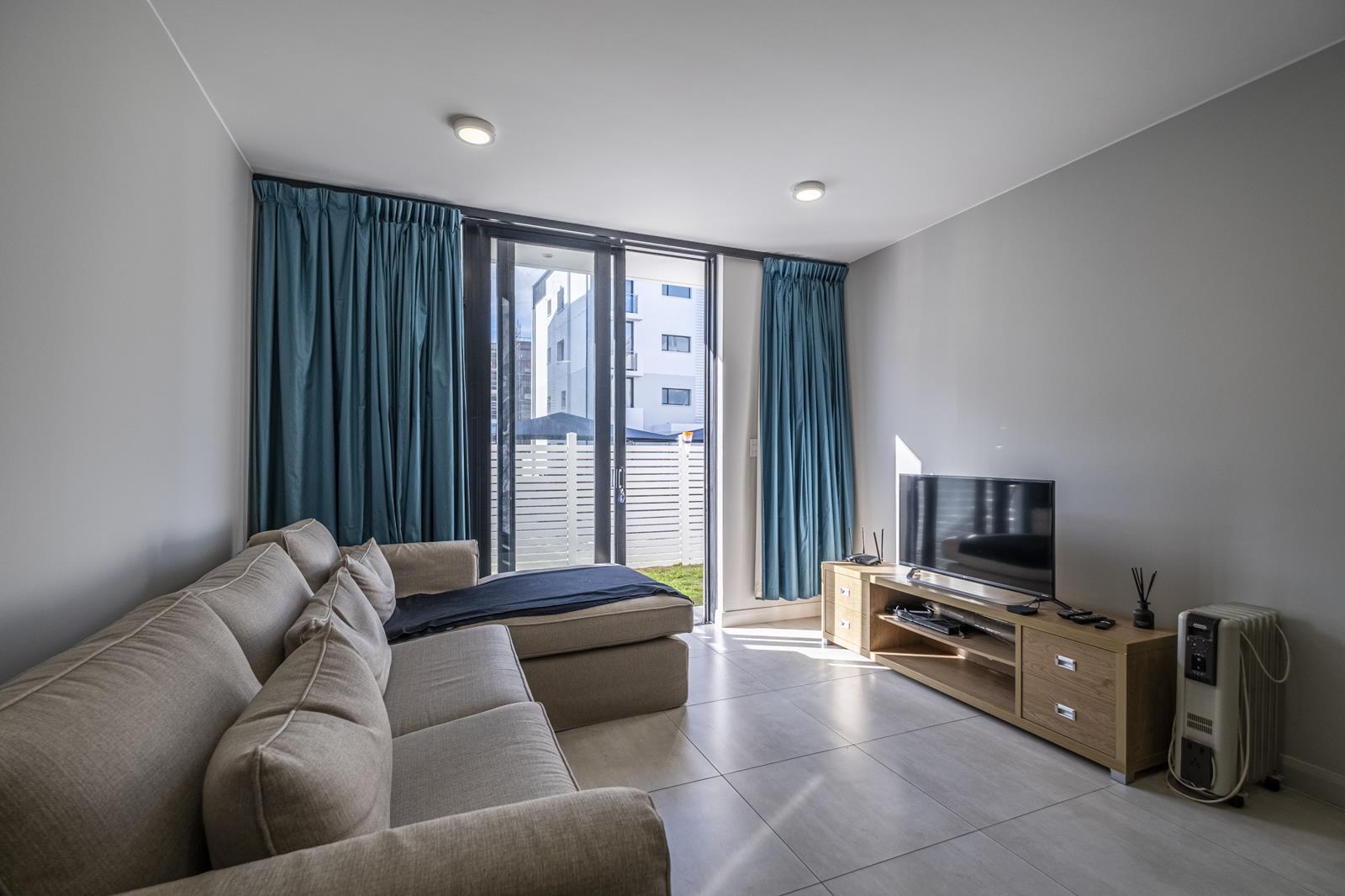 2 Bedroom Apartment in Summerstrand