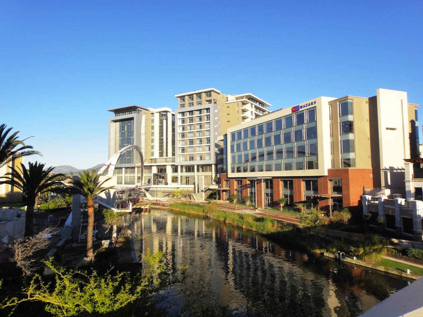 1 Bedroom Apartment in Century City