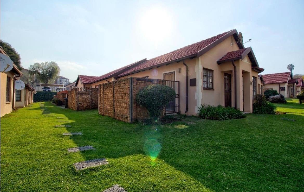 3 Bedroom Townhouse in Meredale