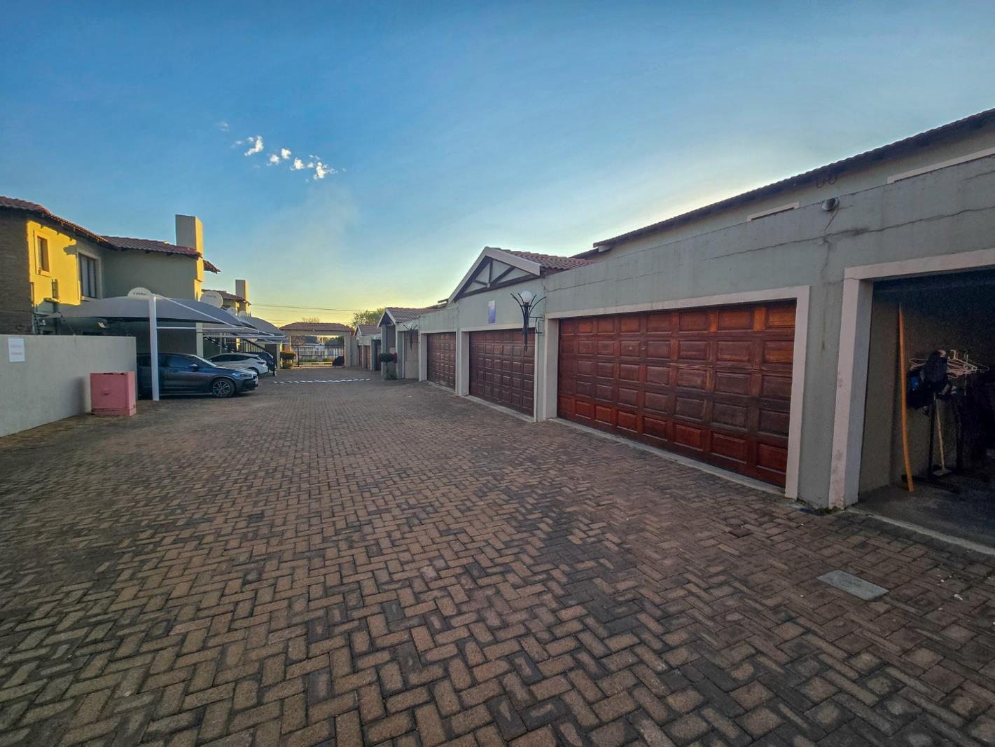 2 Bedroom Townhouse in Greenhills