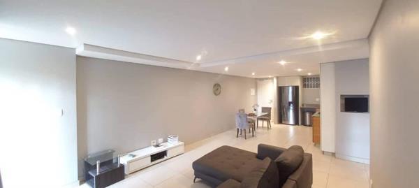2 Bedroom Apartment in Menlo Park