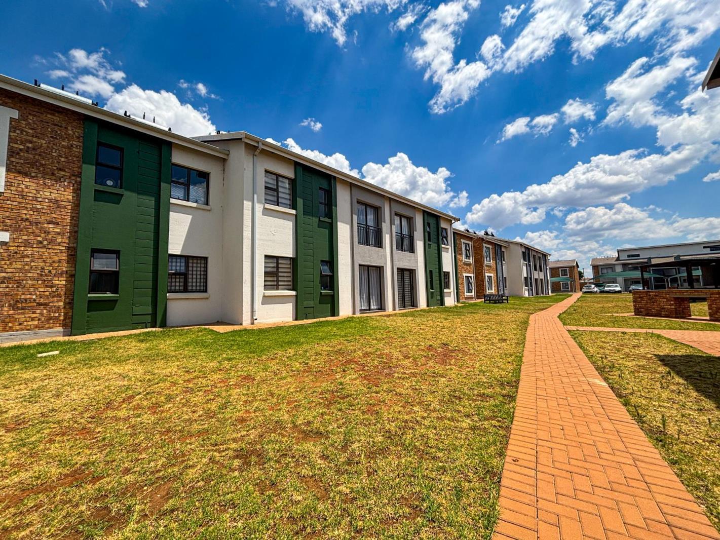 2 Bedroom Townhouse in Protea Glen