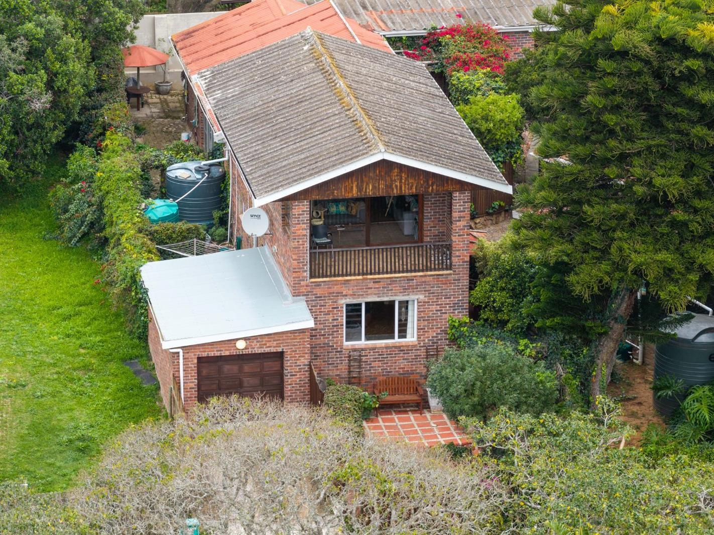3 Bedroom House in Boesmansriviermond