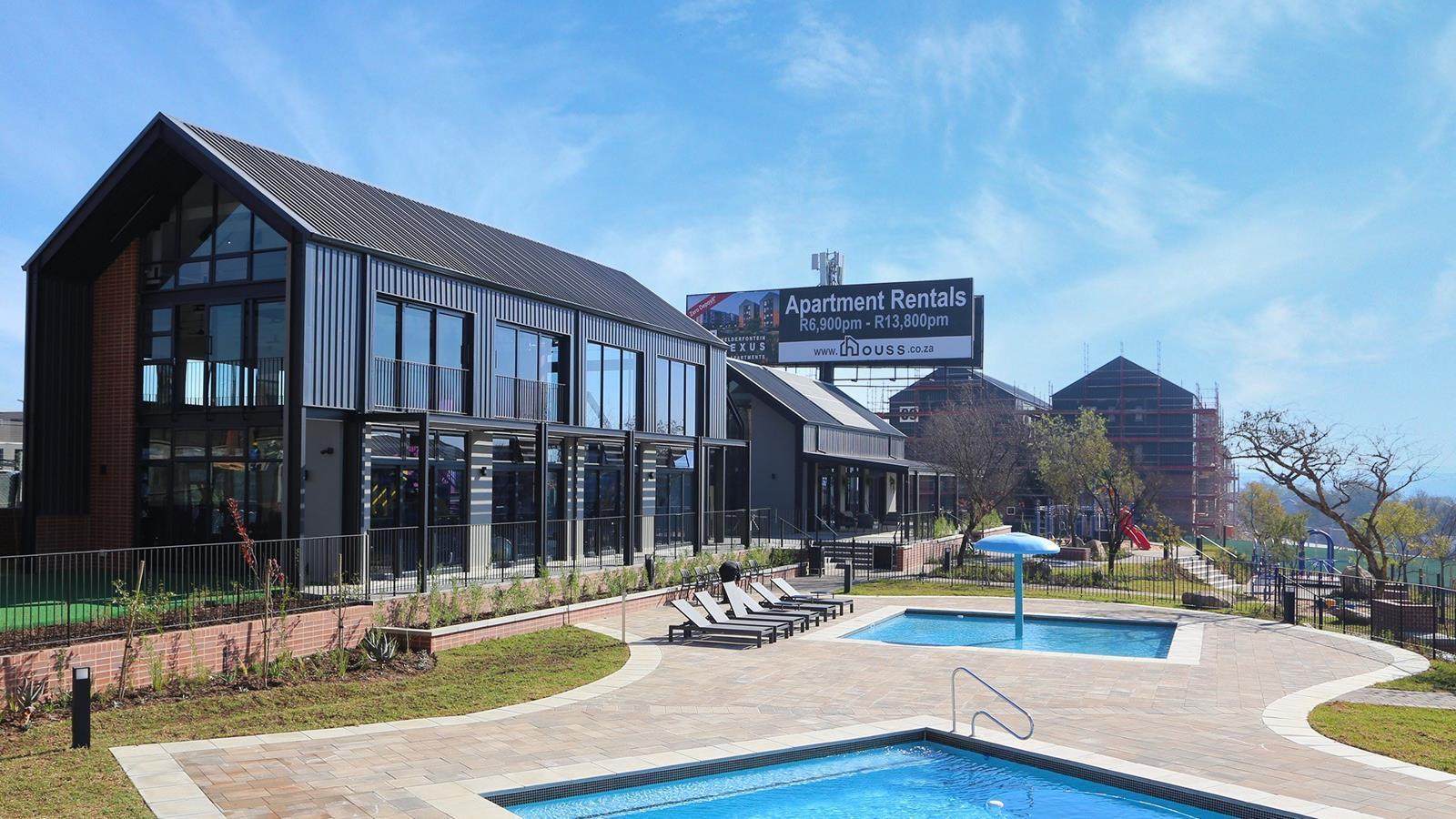 2 Bedroom Apartment in Helderfontein Estate