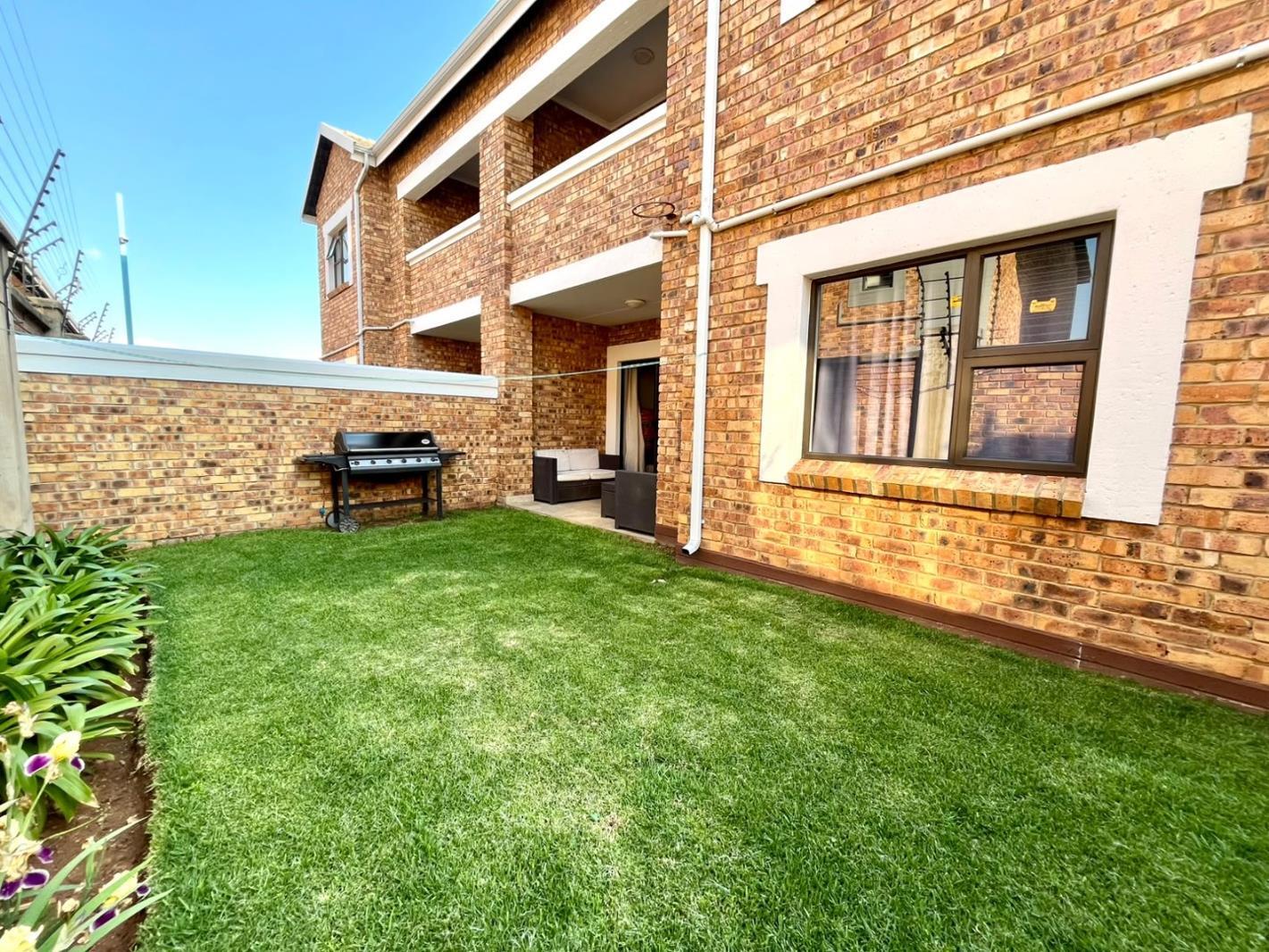 2 Bedroom Townhouse in Westwood