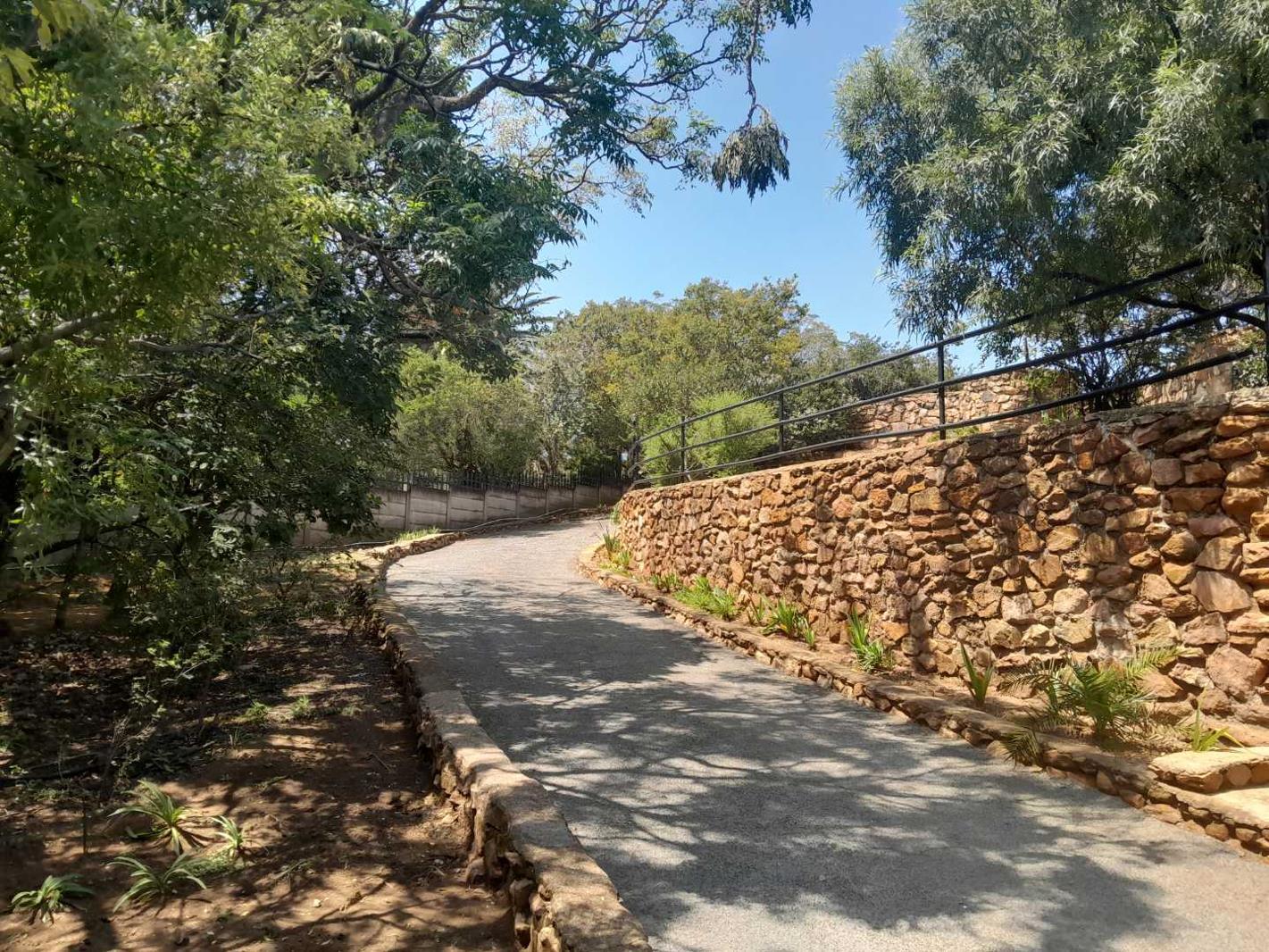 4 Bedroom House in Linmeyer