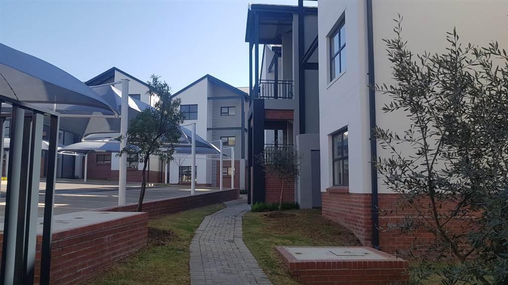 1 Bedroom Apartment in Randpark Ridge
