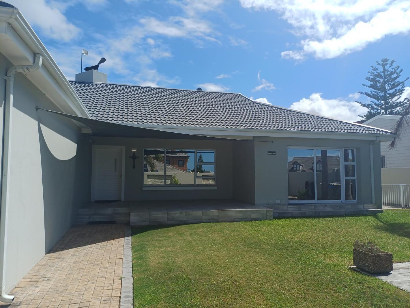 3 Bedroom House in Stilbaai Wes