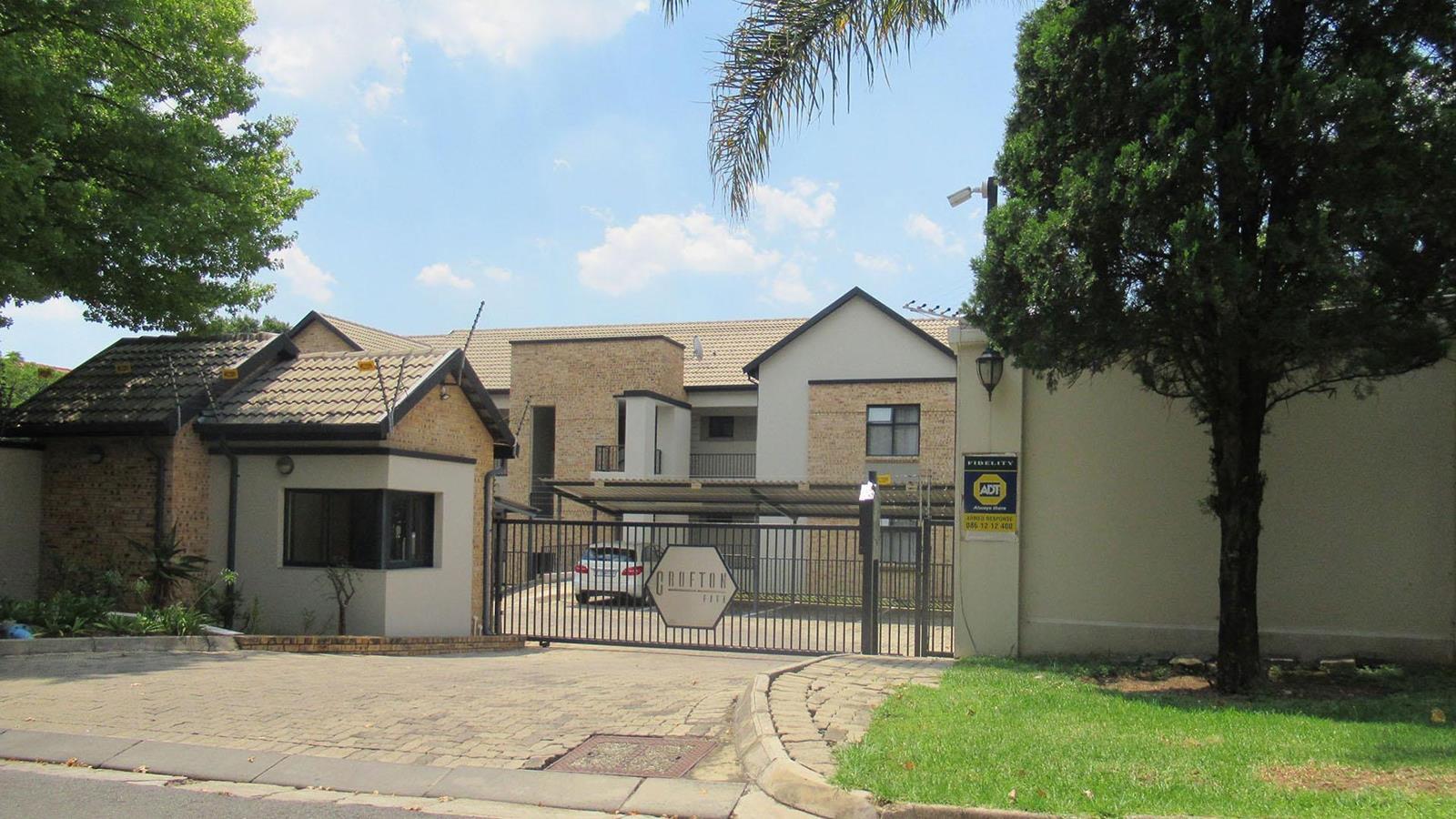 2 Bedroom Apartment in Hyde Park