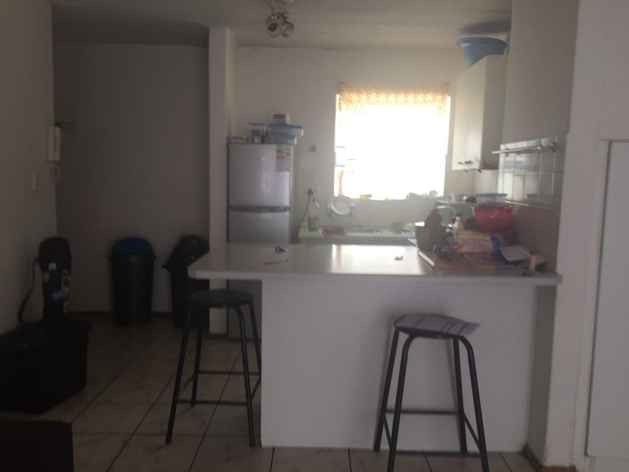 2 Bedroom Flat in Kempton Park Central