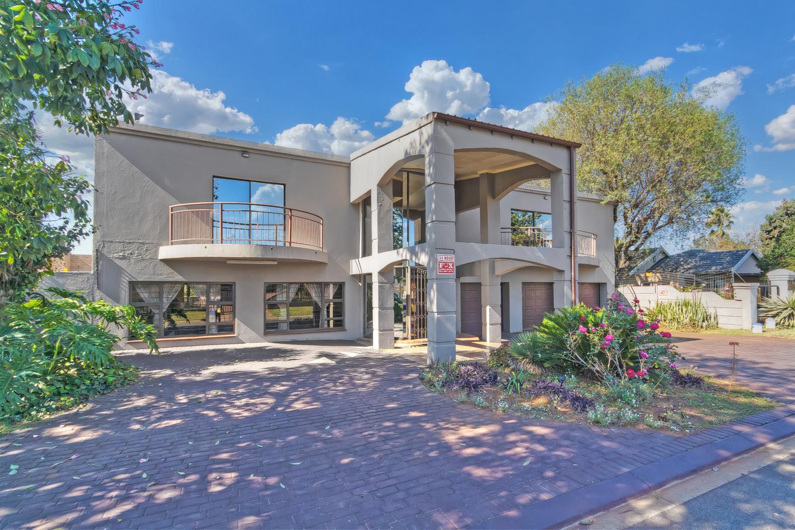 5 Bedroom House in Mayberry Park