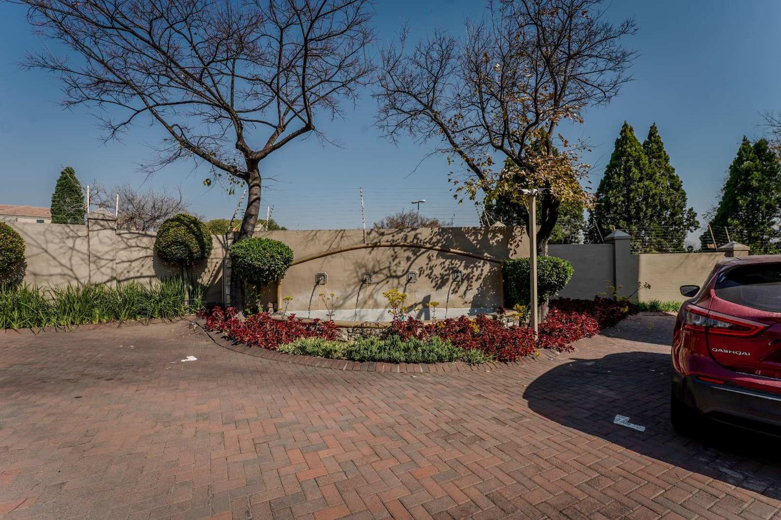 1 Bedroom Apartment in Lonehill