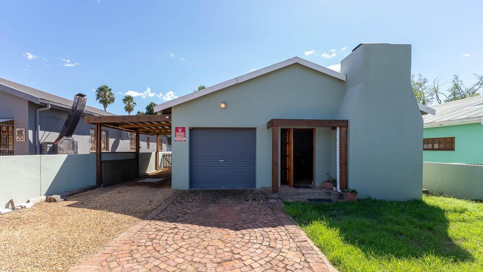 2 Bedroom House in Riversdale