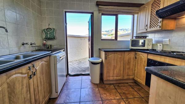 3 Bedroom House in Island View