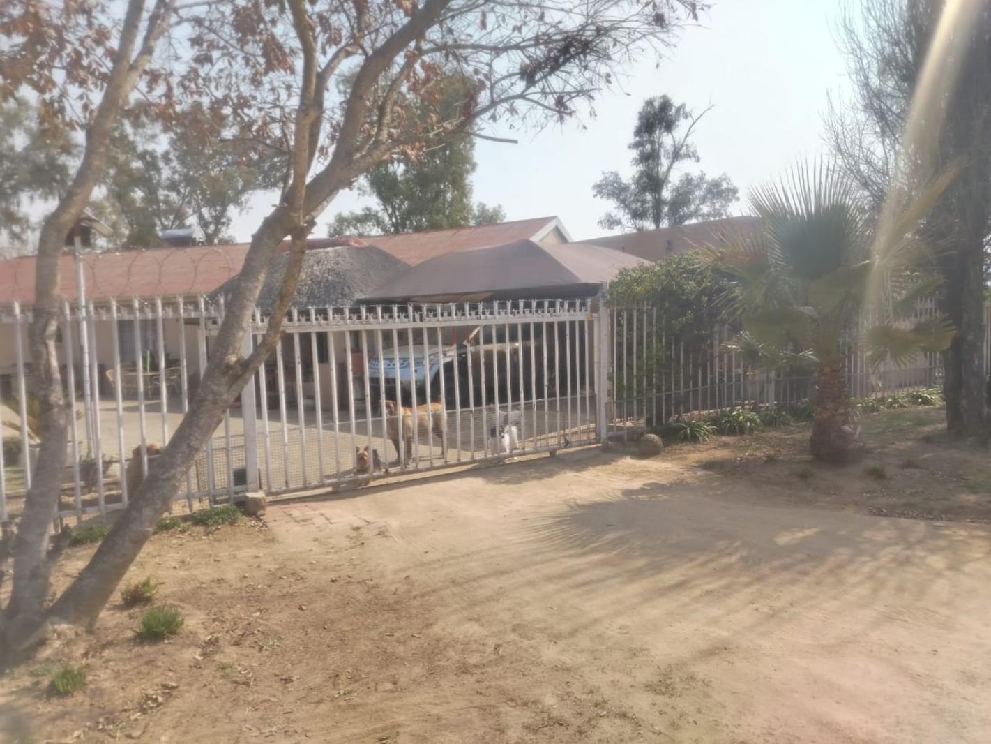 4 Bedroom House in Ladybrand