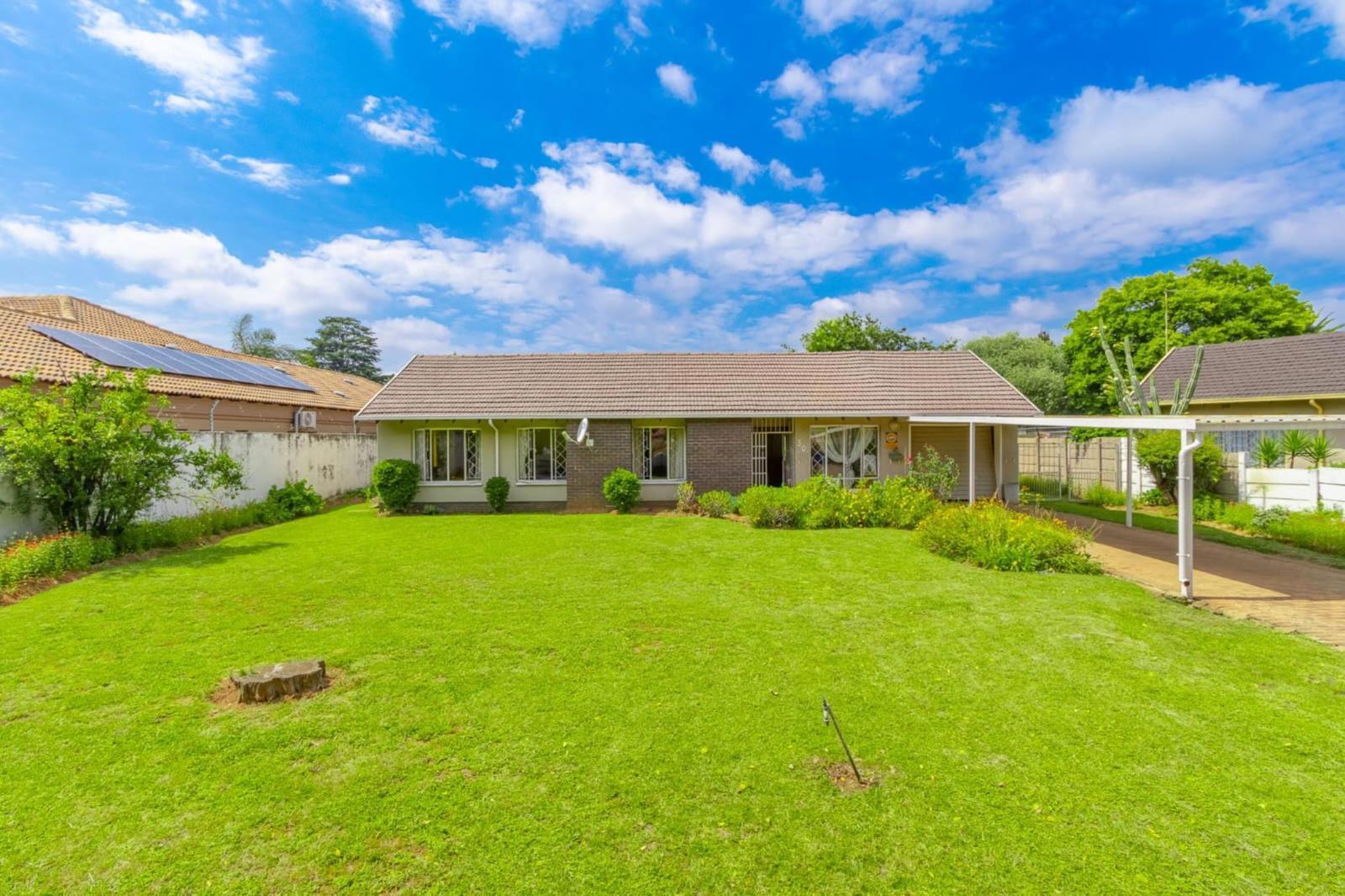 3 Bedroom House in Mackenzie Park