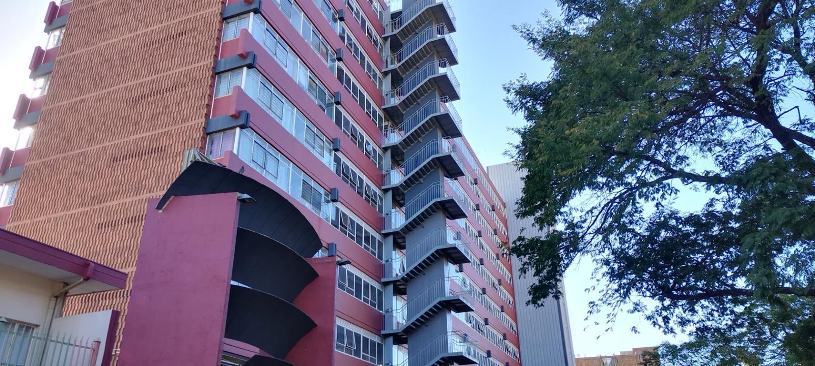 1 Bedroom Apartment in Sunnyside