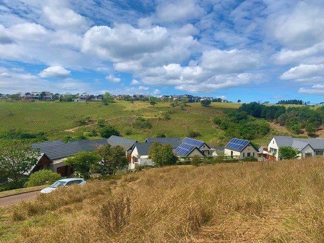 925 m² Land available in Cotswold Downs Estate