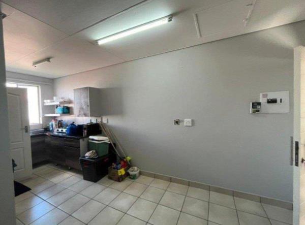 1 Bedroom Apartment in Kew