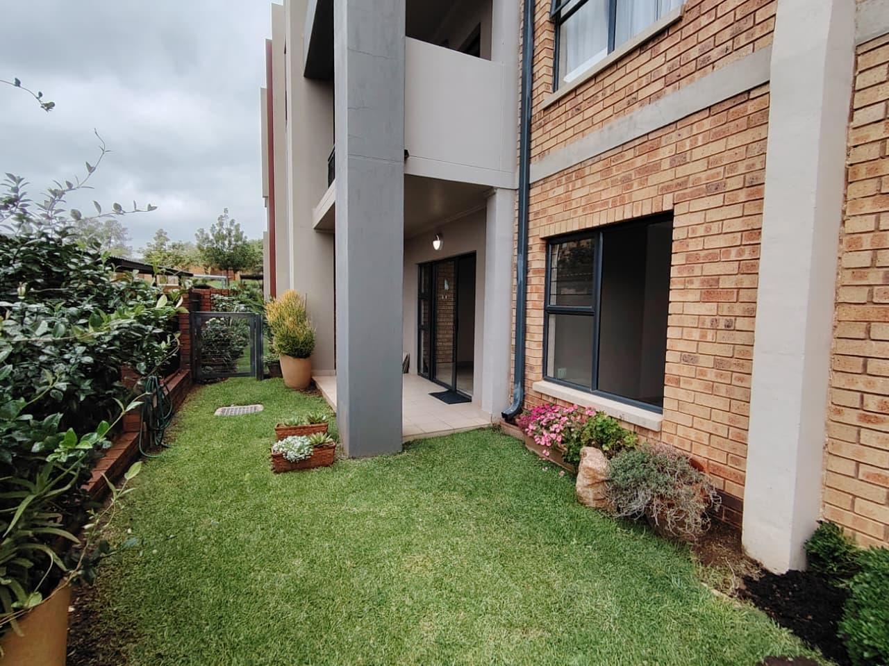 2 Bedroom Apartment in Olievenpoort