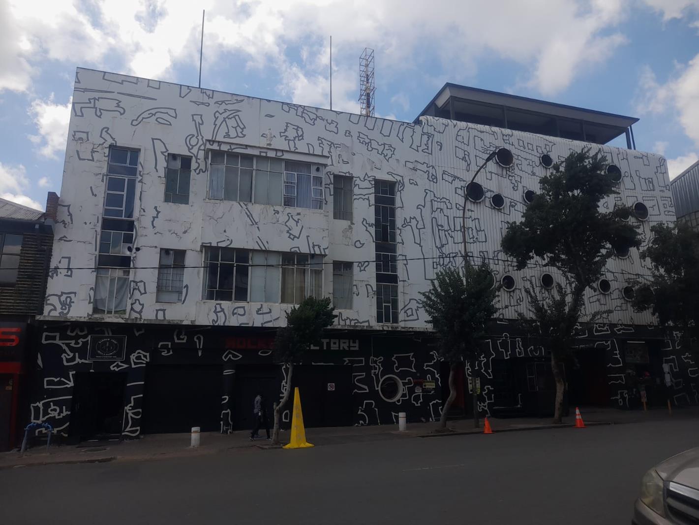 Studio Apartment in City & Suburban (Maboneng)