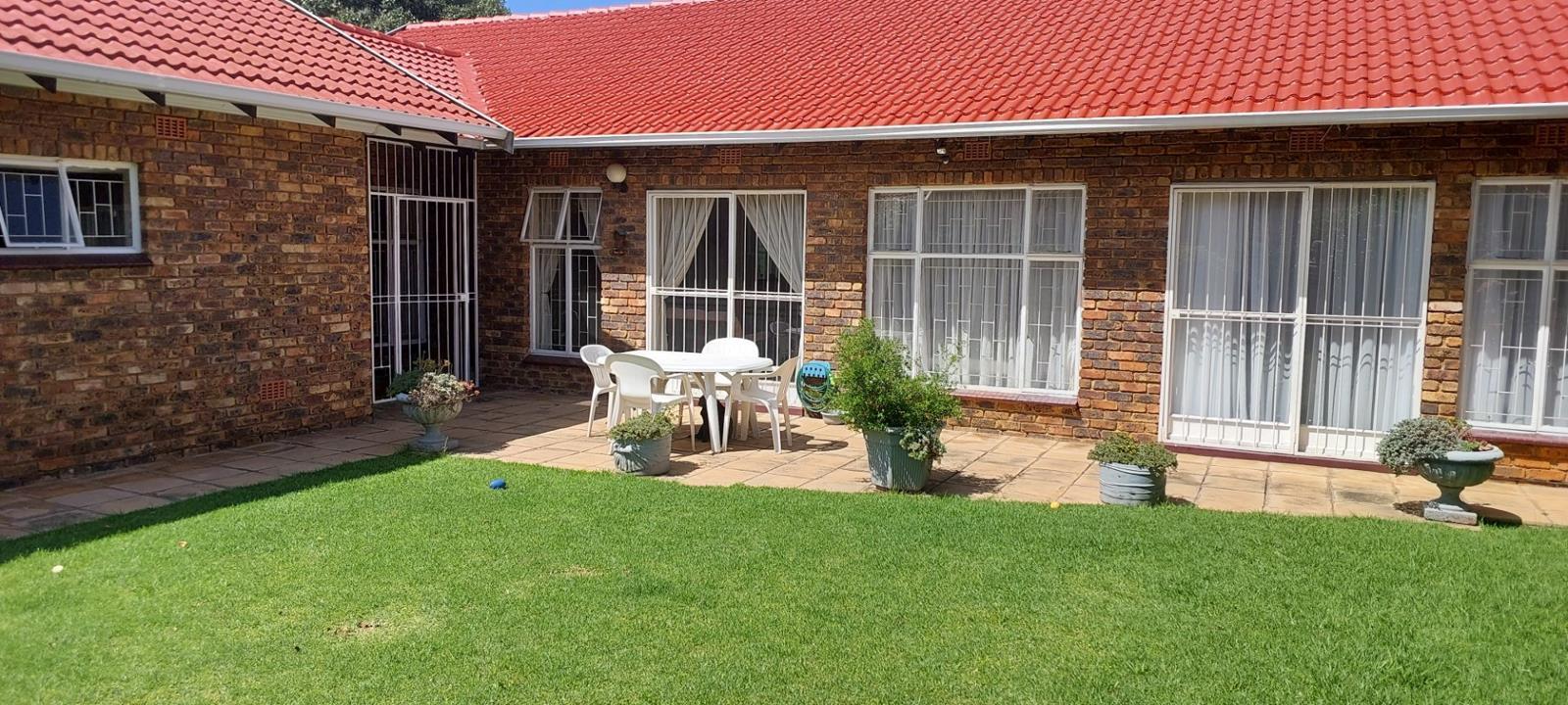 3 Bedroom Townhouse in Birchleigh