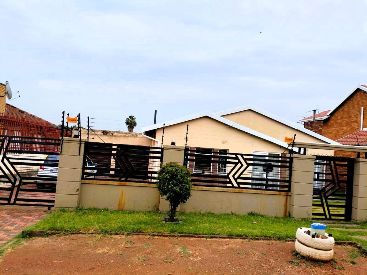 3 Bedroom House in Roseacre