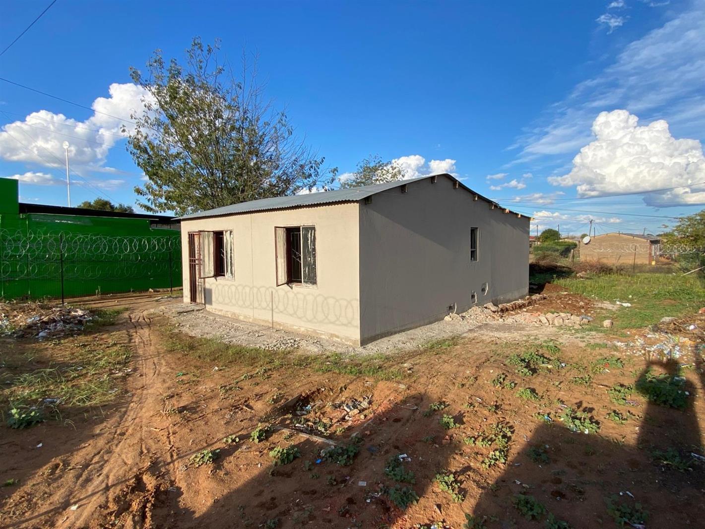 2 Bedroom House in Heidedal
