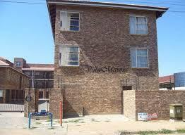 2 Bedroom Flat in Kempton Park Central