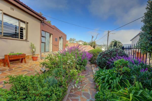 4 Bedroom House in Mossel Bay Central