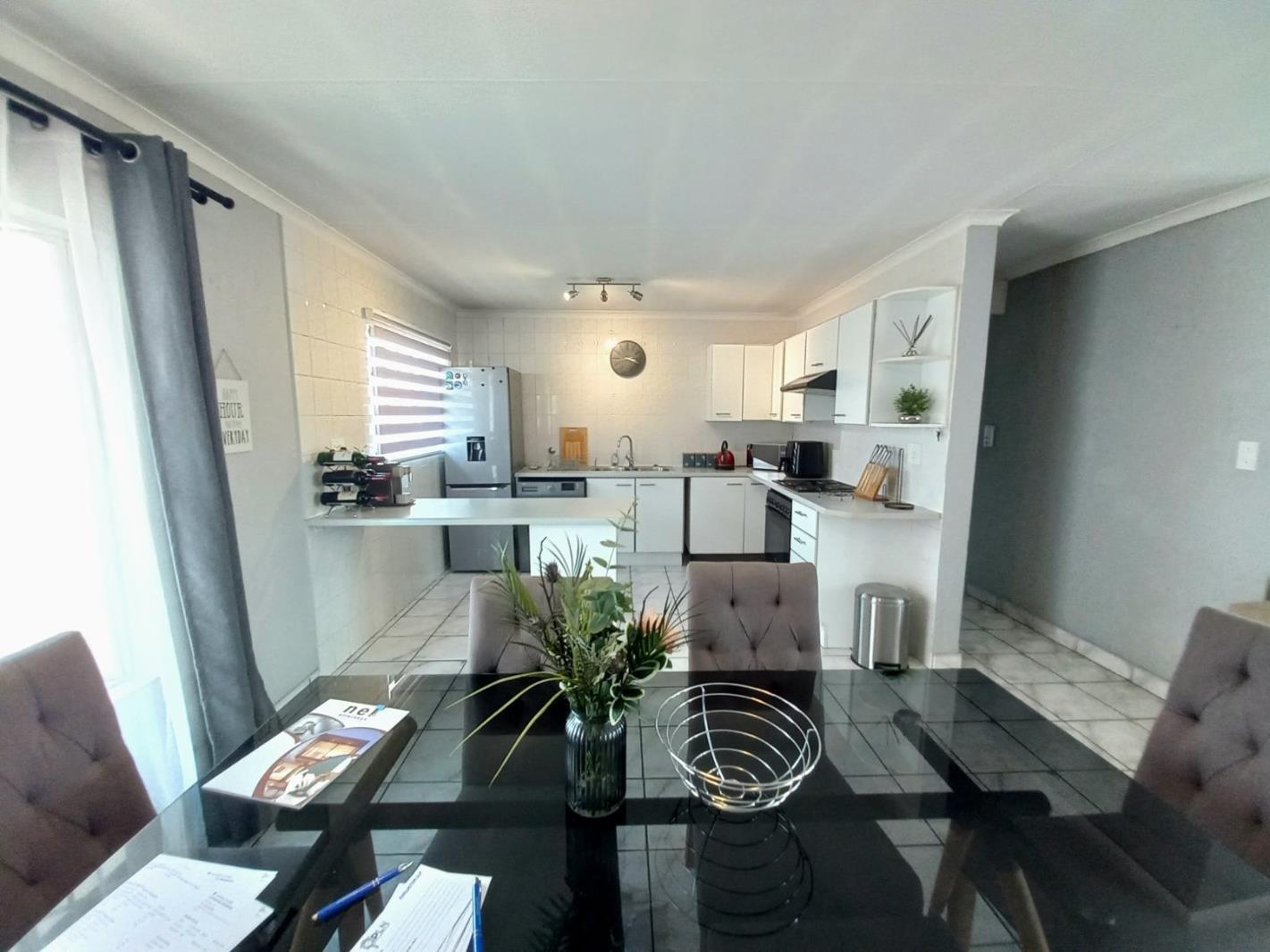 2 Bedroom Apartment in Edenglen