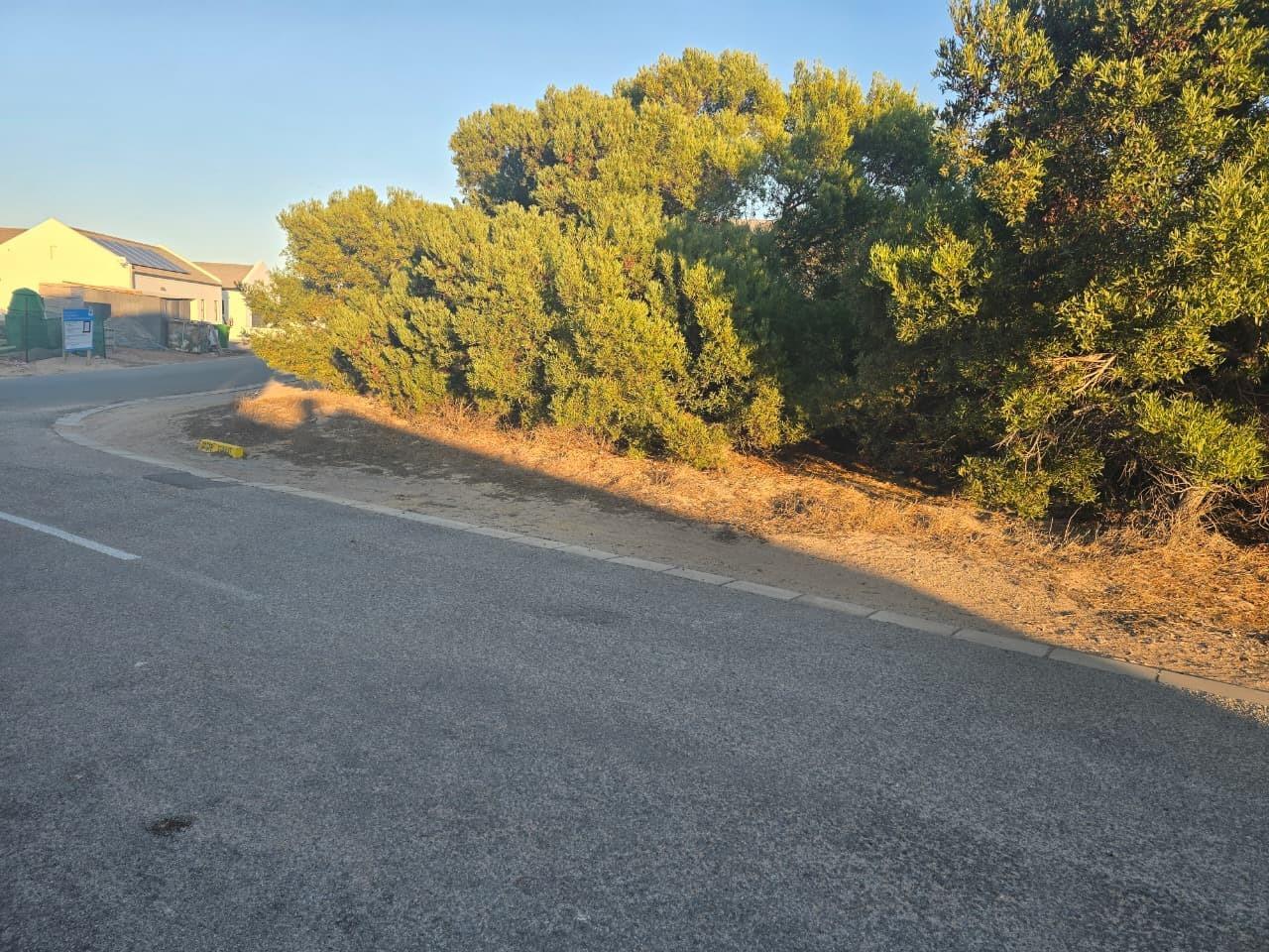 416 m² Land available in Shelley Point