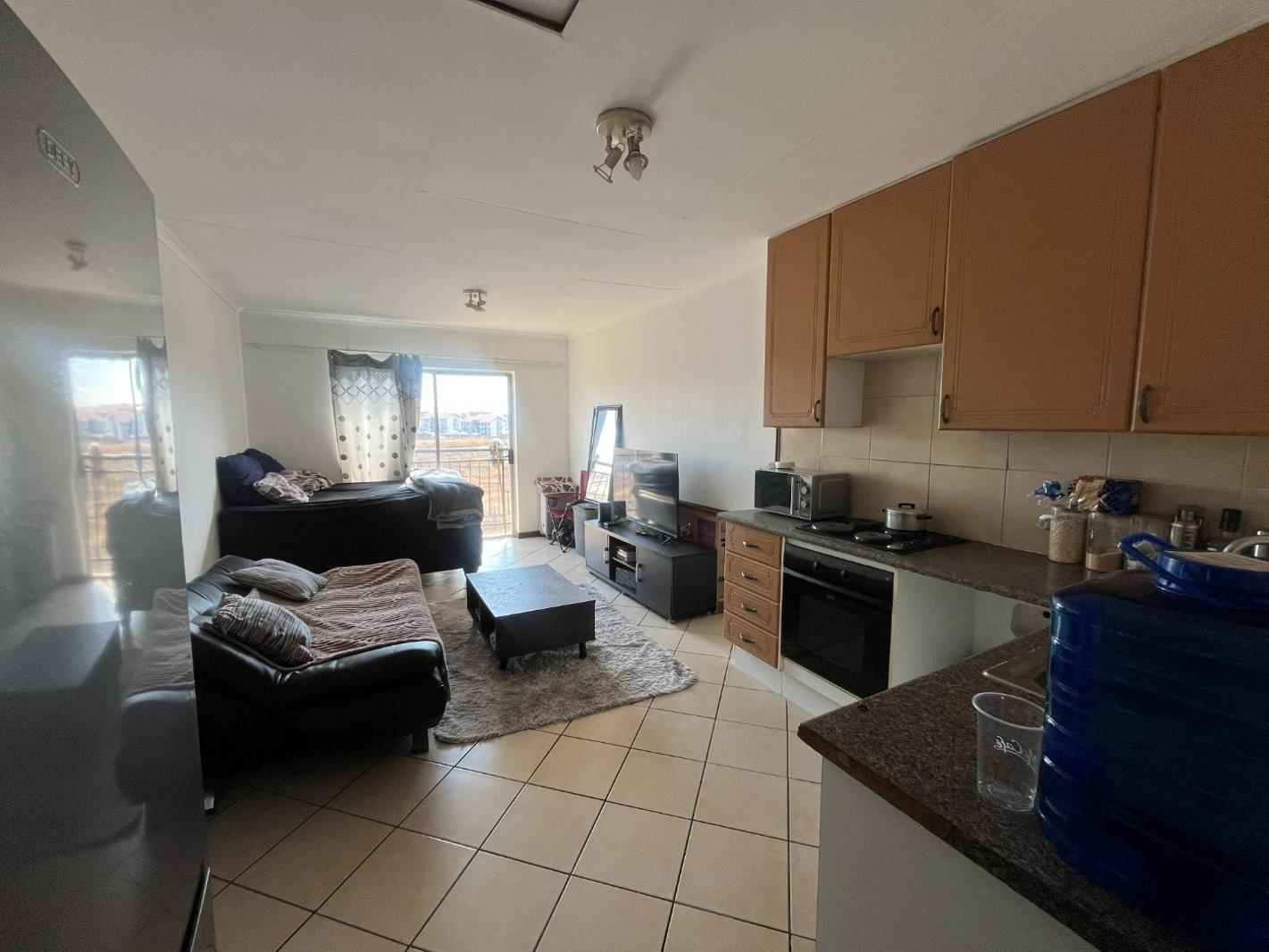 Studio apartment in Sagewood