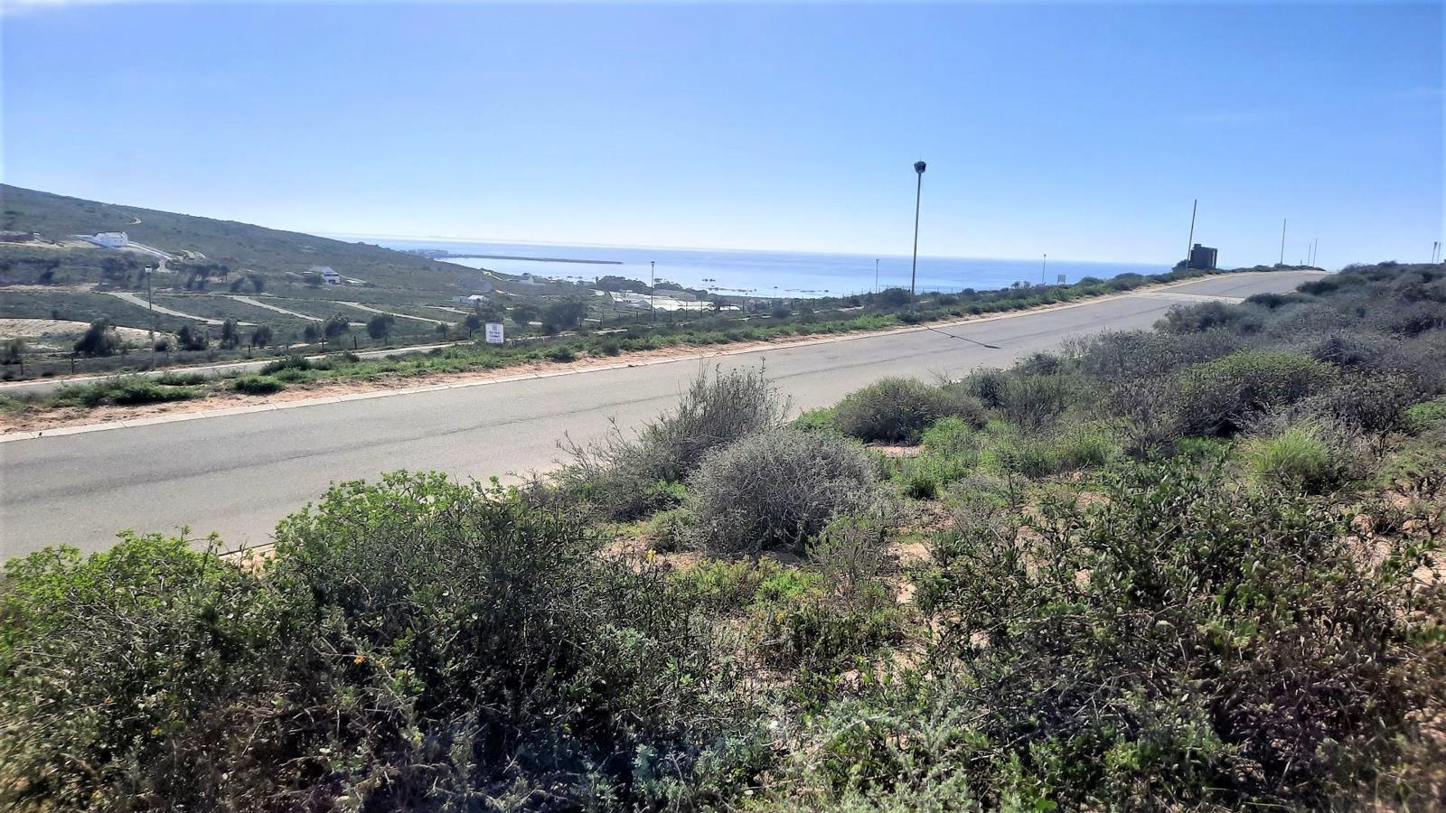 338 m² Land available in St Helena Views